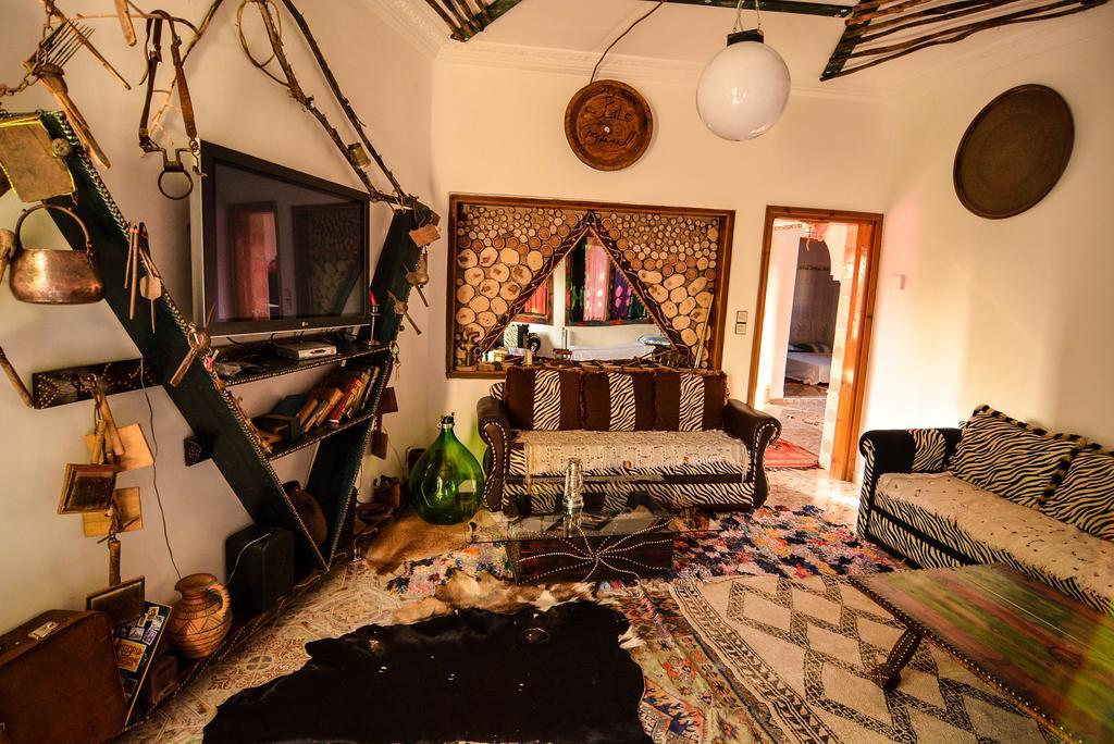Maison D'Hotes Ait Bou Izryane Timoulilt Exterior foto